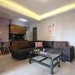 Deluxe Andreas Apartament *