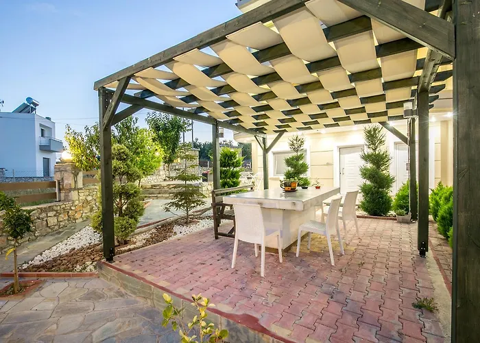 Deluxe Andreas アパート リメナリア